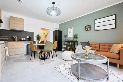 Özel oda konumu 37 avenue de londres, 1 10 görüntüsü