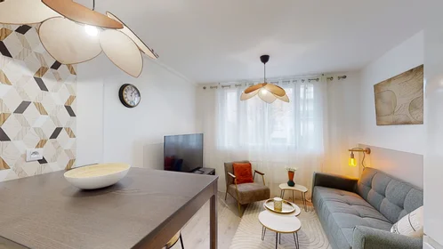 Privatzimmer in der 61 rue Lucien Cassagne, bild 1 von 7