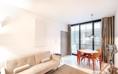 {area} içinde 3 yatak odalı konaklama