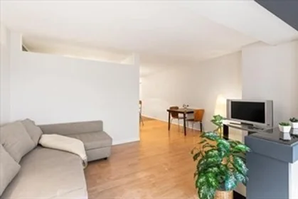Studio in residence at 2, Hawthorne Pl., Unit 5K, Beacon Hill, Boston, MA, 02114, image 6 of 15
