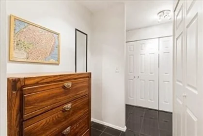 Studio in residence at 2, Hawthorne Pl., Unit 5K, Beacon Hill, Boston, MA, 02114, image 7 of 15