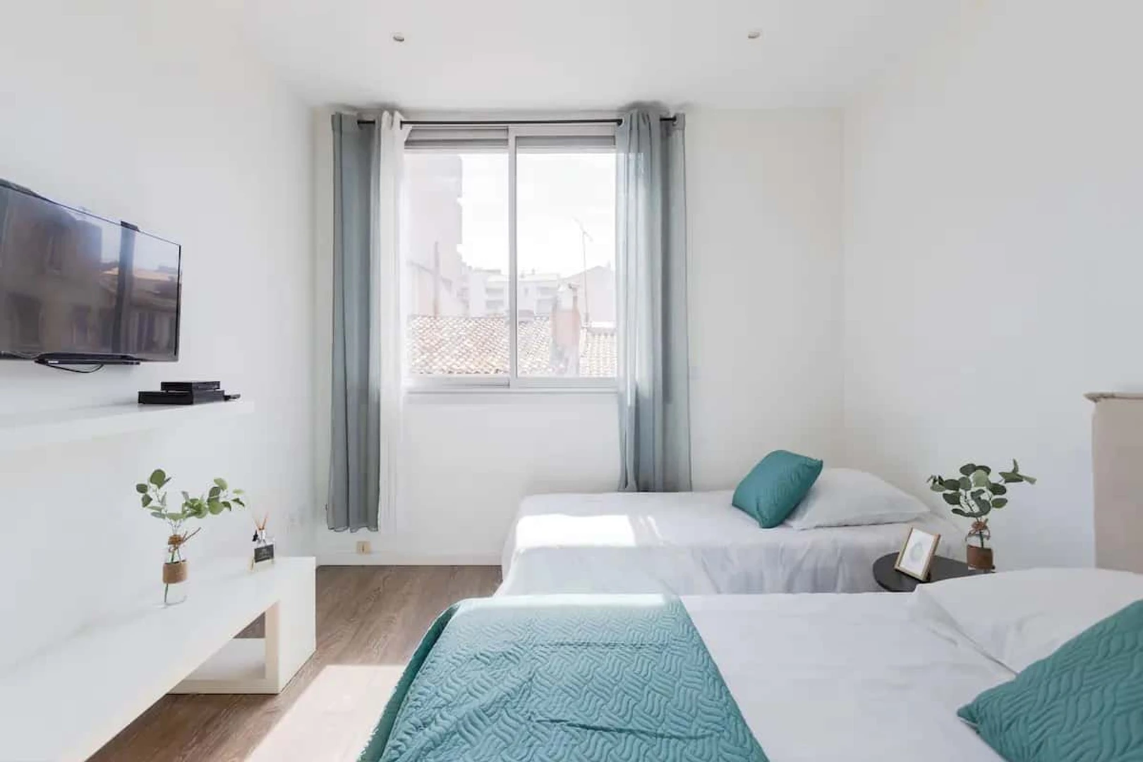 Apartamento totalmente mobilado em Marselha